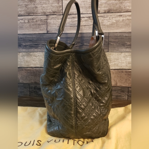 Louis Vuitton PM Lilia Antheia Vert Bronze**Read Details** - Picture 5 of 16